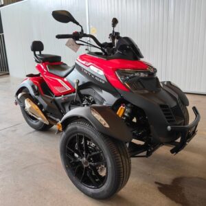 Amigo New 300cc EFI Tryker Trike Scooter, Fully Automatic with Reverse, 4-Stroke Single Cylinder, Water-Cooled, CARB Approved For Sale - Image 2