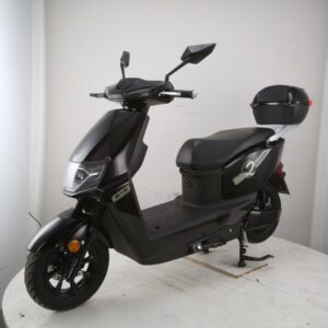 Vitacci E-COOL 72V Electric Scooter, Lead Acid Battery, 30.7” Seat Height, Remote Control & Rear Storage Box For Sale - Image 4