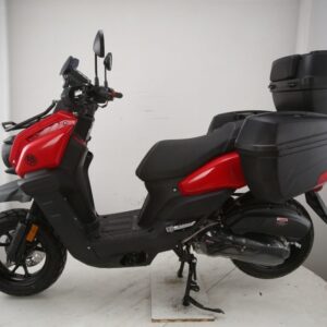 Boss Motor Frontier 200cc Moped Scooter, 4-Stroke, Single Cylinder, Air-Cooled, Electric & Kick Start For Sale - Image 4